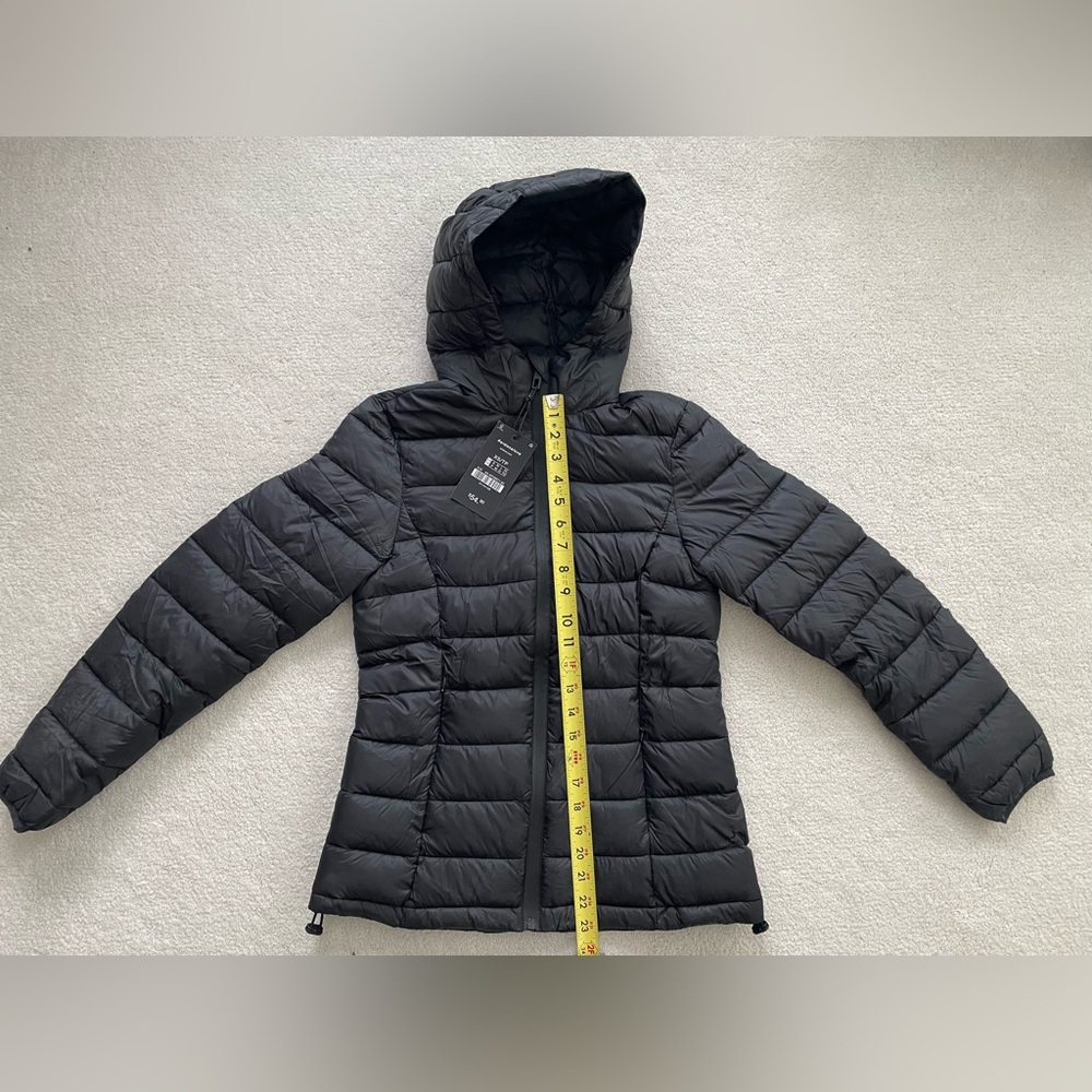 Black Hooded Puffer Jacket NWT